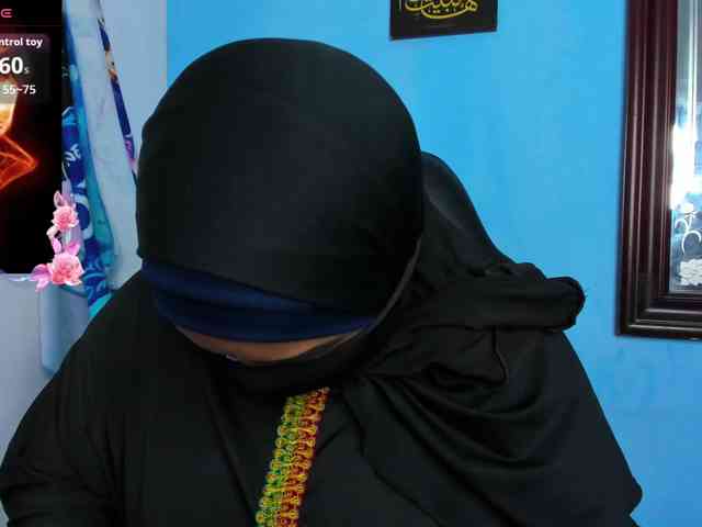 FalakYasin webcam