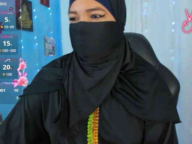 FalakYasin webcam