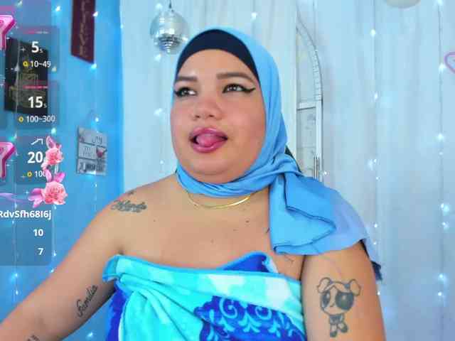 FalakYasin webcam