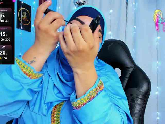 FalakYasin webcam