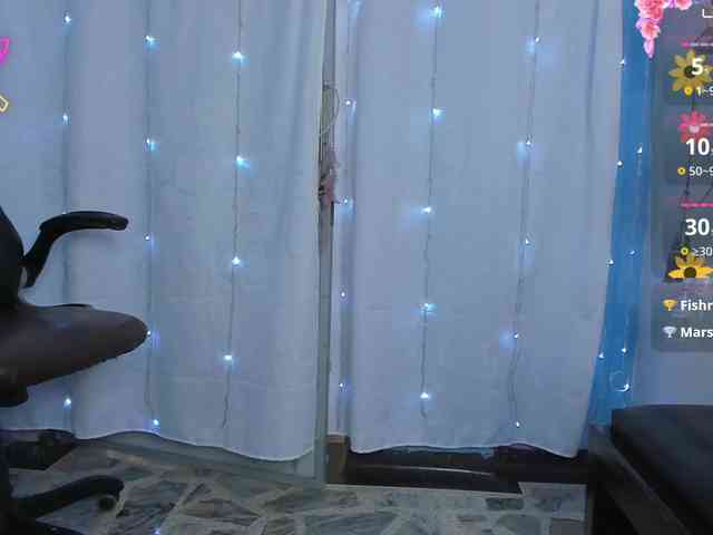 FalakYasin webcam