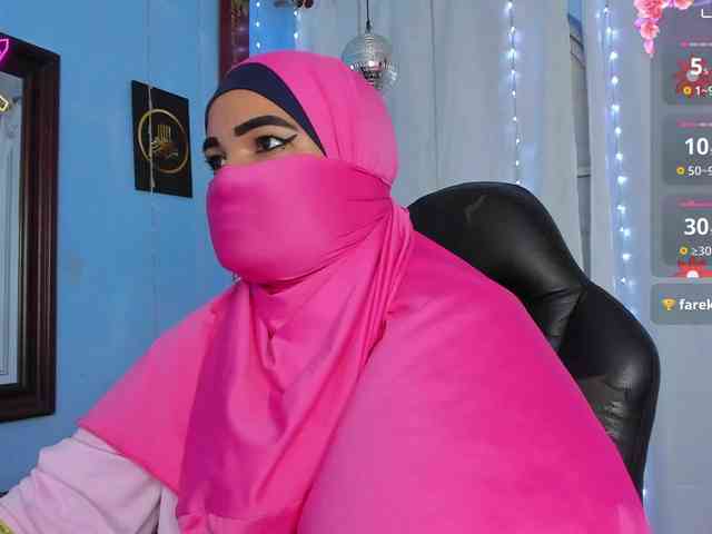 FalakYasin webcam