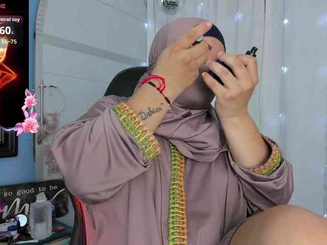 FalakYasin webcam