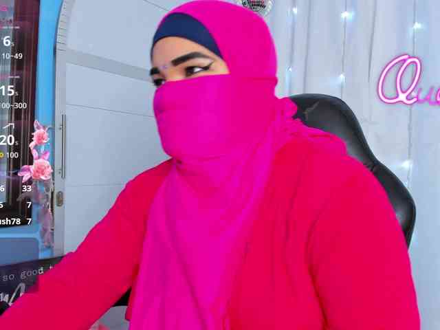 FalakYasin webcam