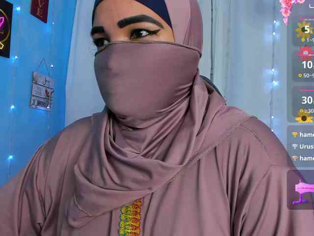 FalakYasin webcam