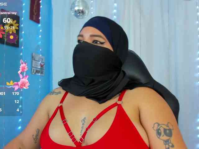 FalakYasin webcam
