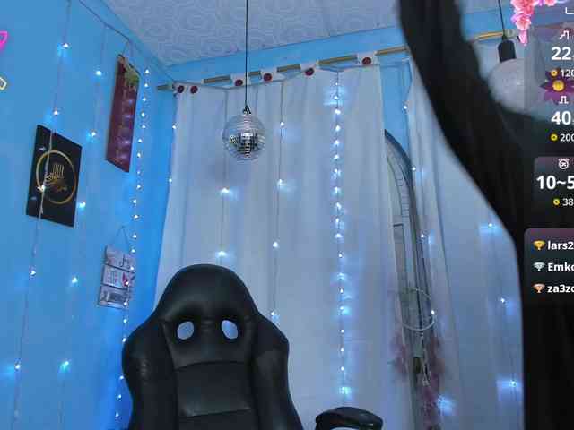 FalakYasin webcam