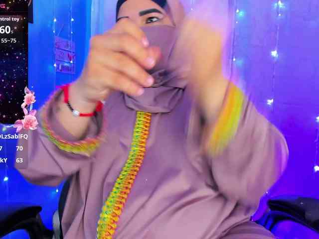 FalakYasin webcam