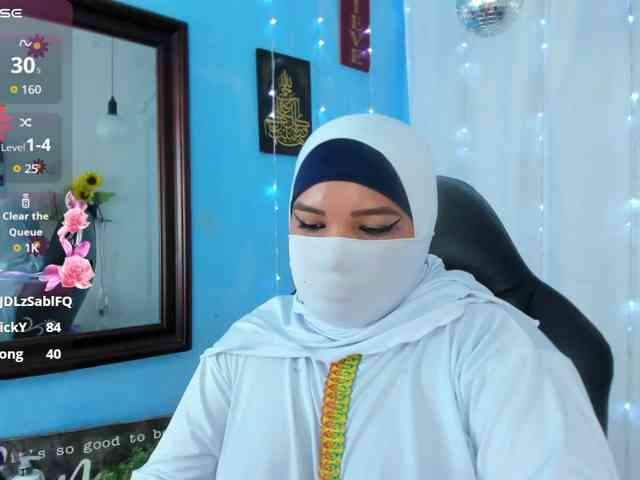 FalakYasin webcam