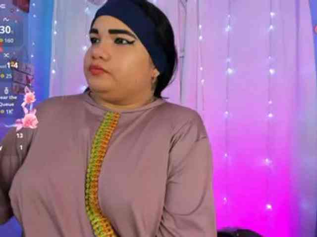 FalakYasin webcam