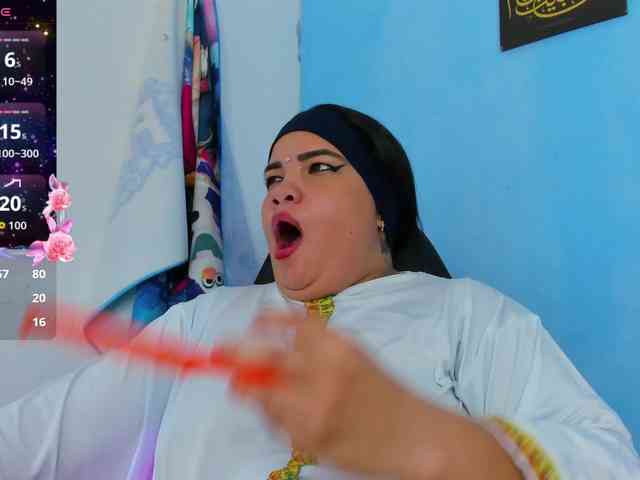 FalakYasin webcam