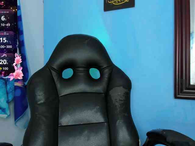 FalakYasin webcam