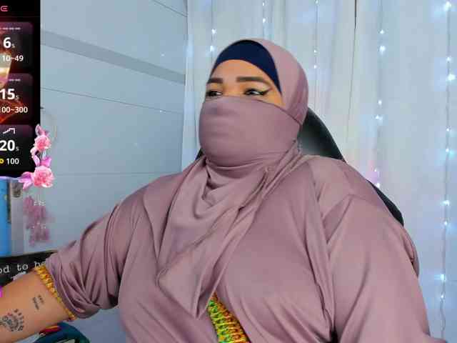 FalakYasin webcam