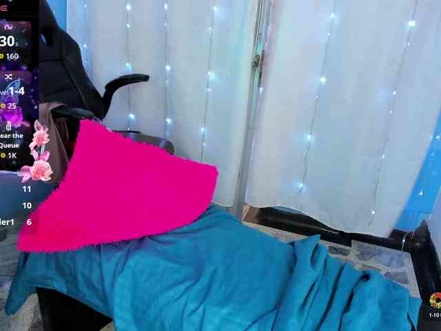 FalakYasin webcam