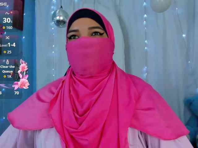 FalakYasin webcam