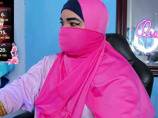 FalakYasin webcam