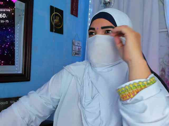 FalakYasin webcam