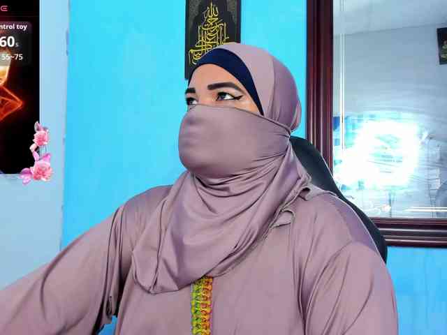 FalakYasin webcam
