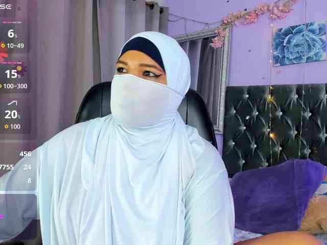 FalakYasin webcam