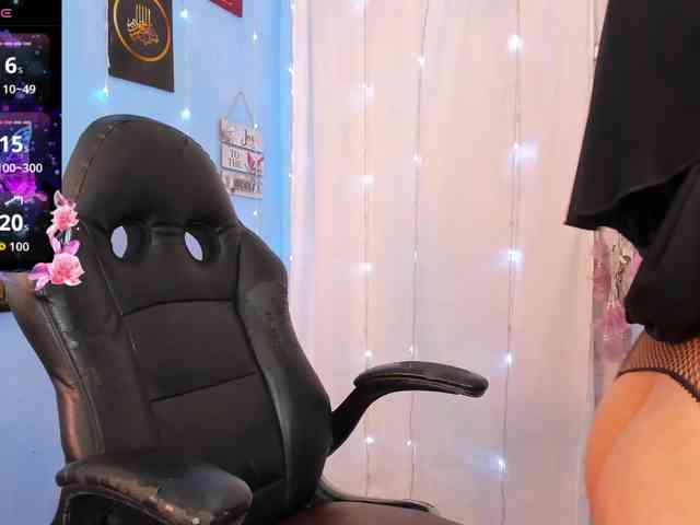 FalakYasin webcam