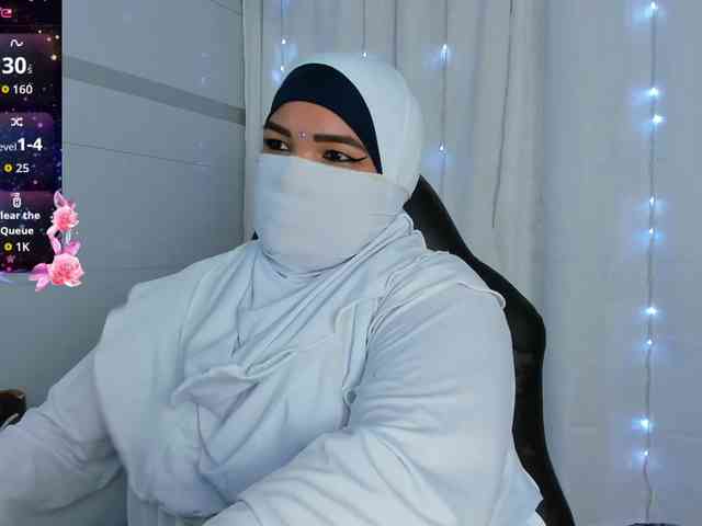 FalakYasin webcam