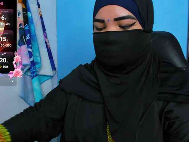 FalakYasin webcam