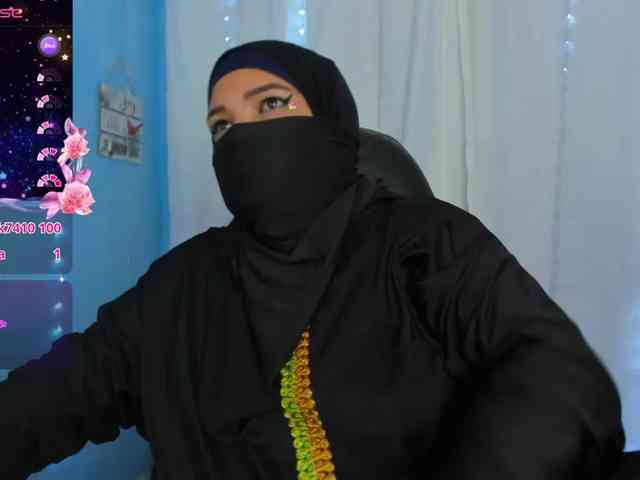 FalakYasin webcam