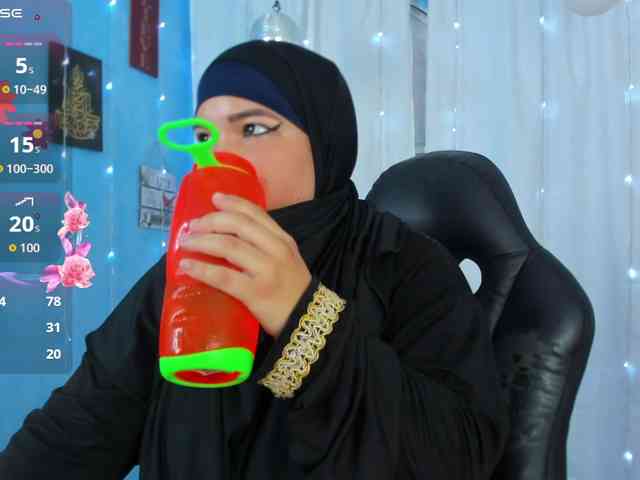 FalakYasin webcam