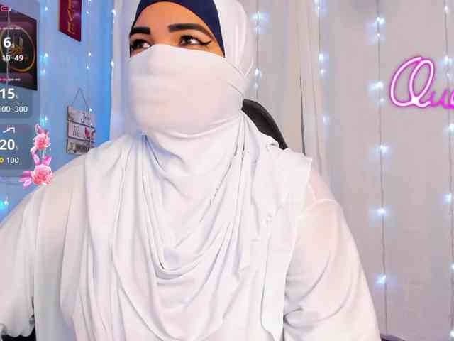 FalakYasin webcam