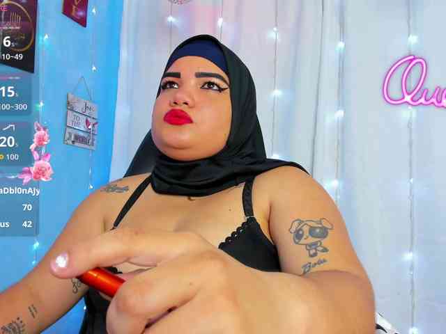 FalakYasin webcam
