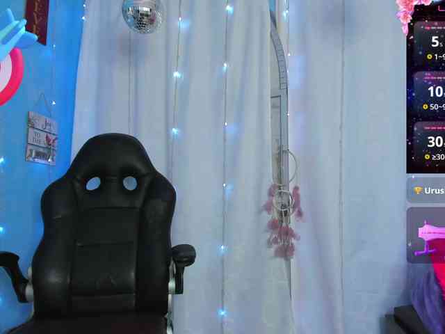 FalakYasin webcam
