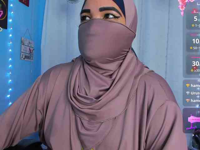 FalakYasin webcam