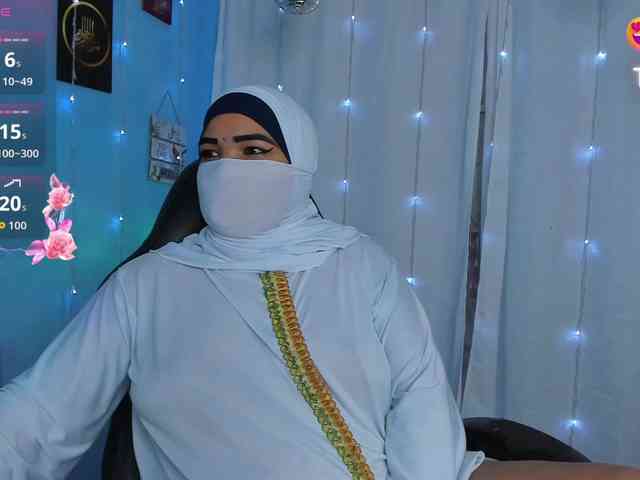FalakYasin webcam