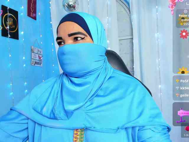 FalakYasin webcam