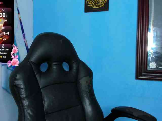 FalakYasin webcam