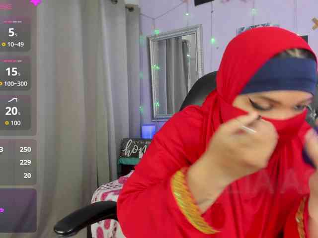 FalakYasin webcam