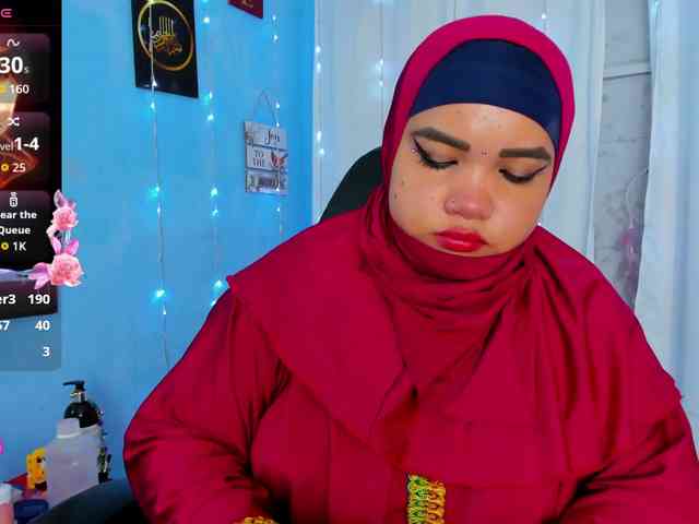 FalakYasin webcam