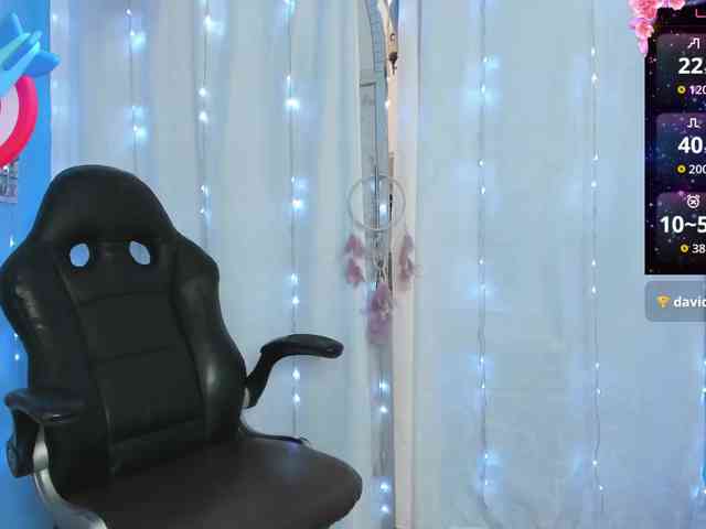 FalakYasin webcam