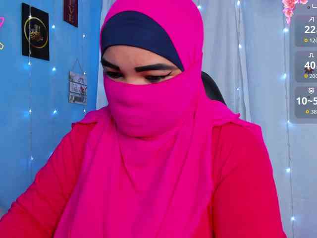 FalakYasin webcam