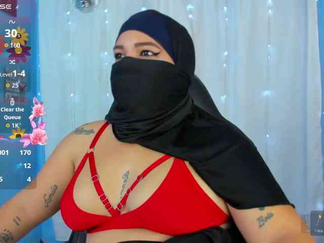 FalakYasin webcam