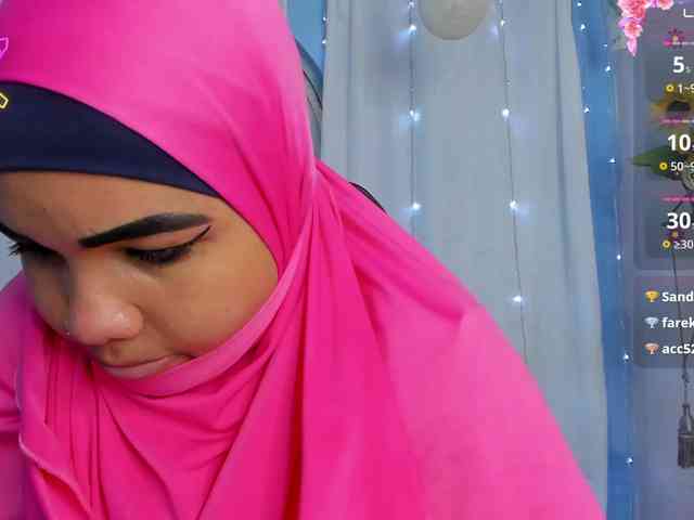FalakYasin webcam
