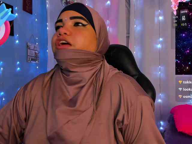 FalakYasin webcam