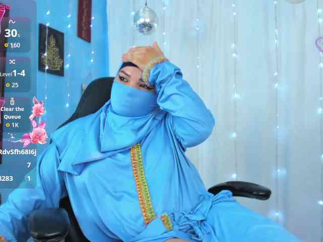 FalakYasin webcam