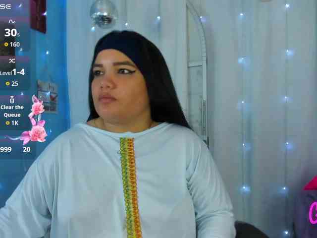FalakYasin webcam