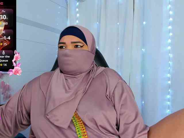 FalakYasin webcam