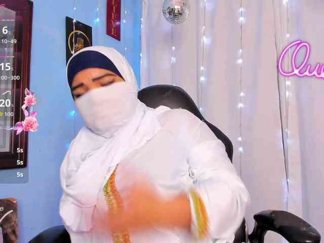 FalakYasin webcam