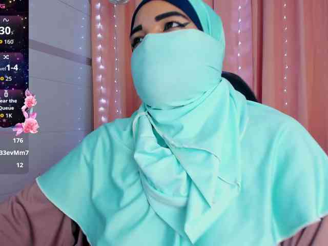 FalakYasin webcam