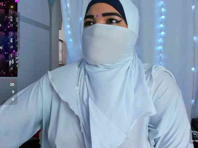 FalakYasin webcam