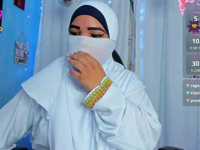 FalakYasin webcam