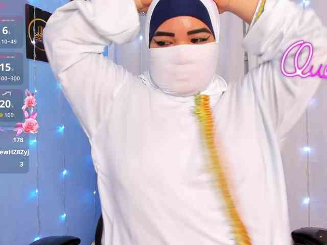FalakYasin webcam